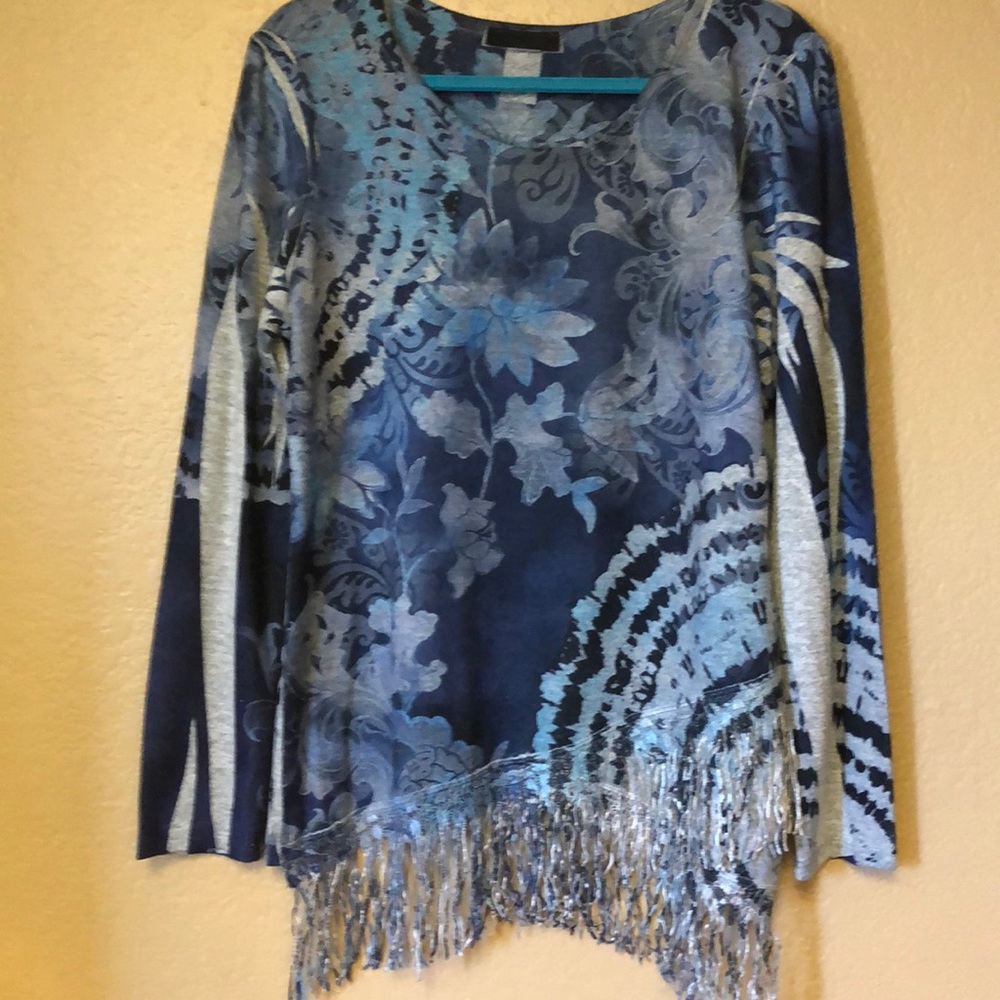 Beautiful knit top!